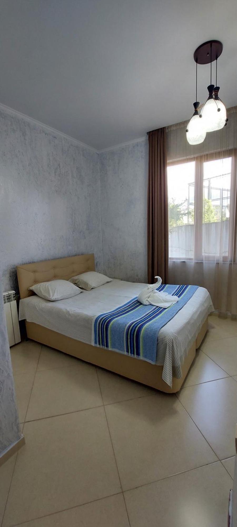 Hotel Ergo 巴统 外观 照片