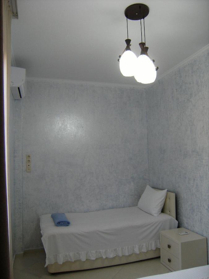 Hotel Ergo 巴统 外观 照片